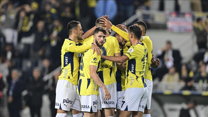 Az Alkmaar Fenerbahçe (2)