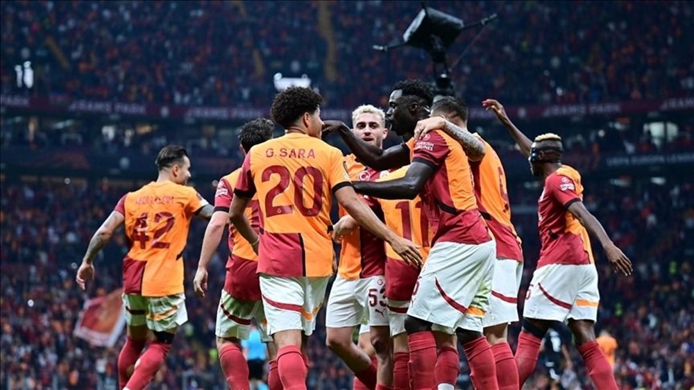 Az Alkmaar Galatasaray Maci D-1